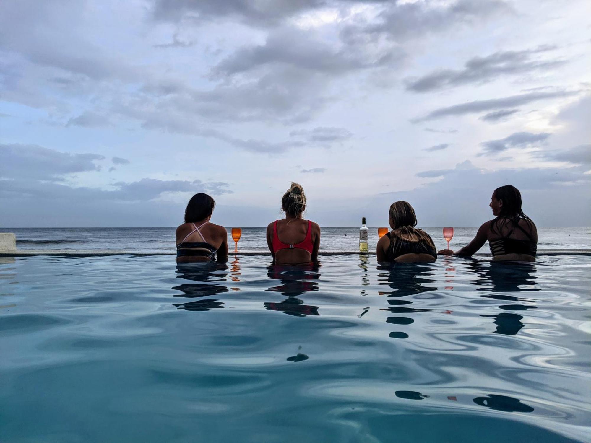 The Free Spirit Hostel Transito Экстерьер фото